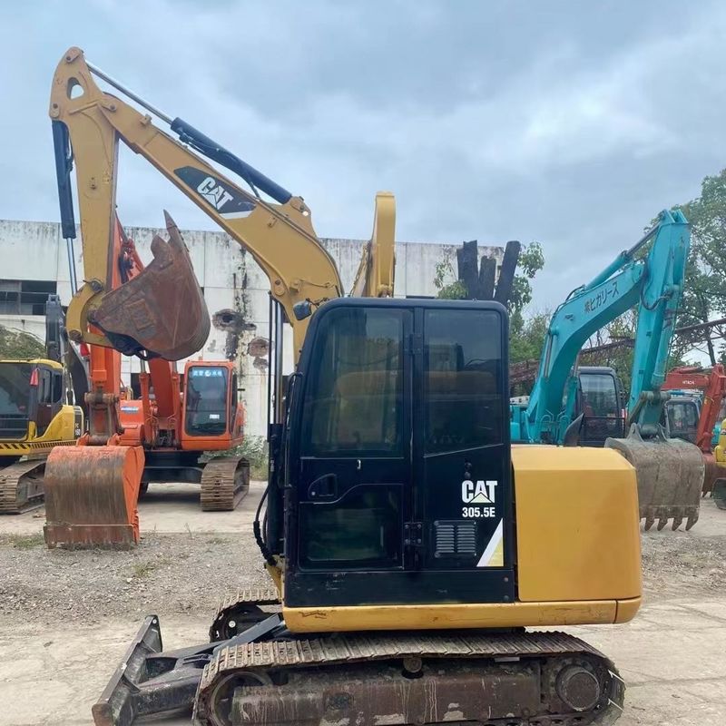 Использованный экскаватор Caterpillar CAT305.5E 5тонный мини-скрыватель малого типа