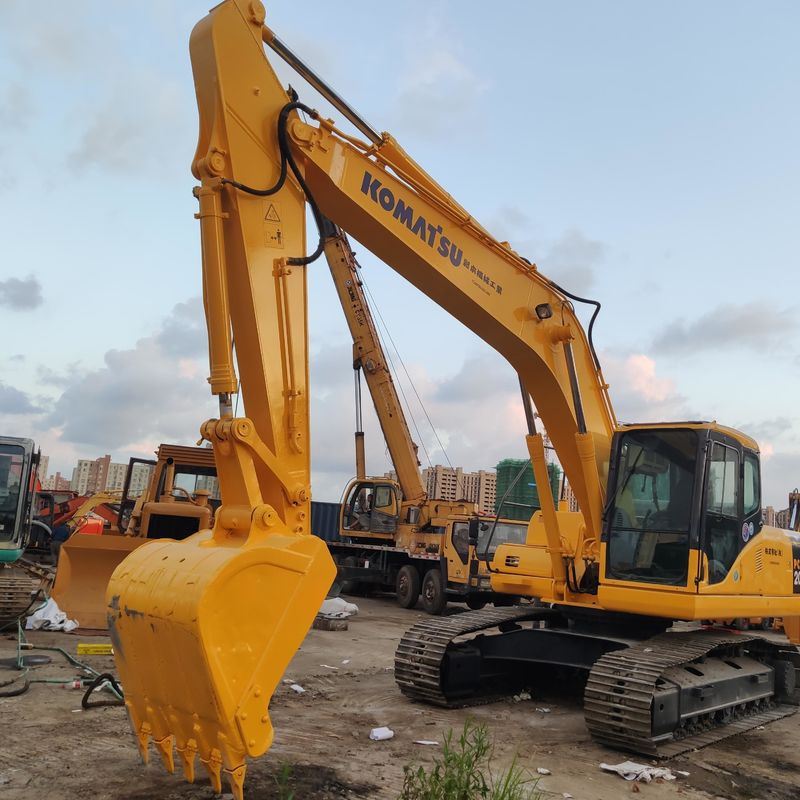 Использованный экскаватор Komatsu PC200-7 Вторая рука 20тонный средний тип скатерти