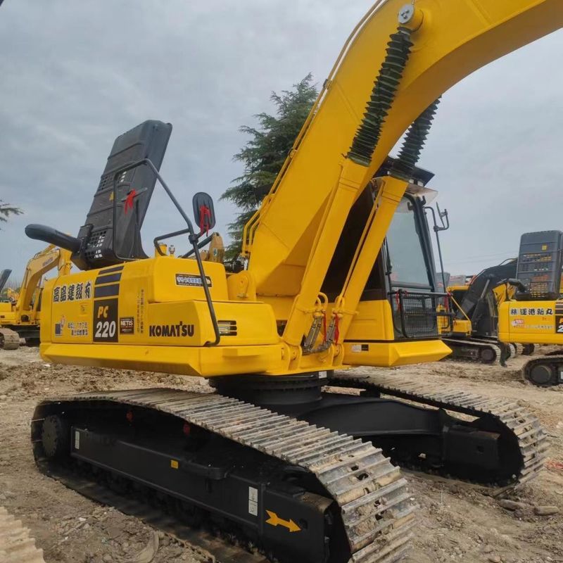 Использованный экскаватор Komatsu PC220-8 вторая рука 22тонный средний тип скальпель