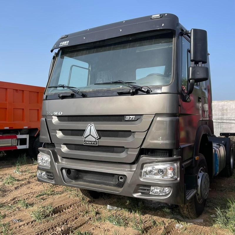 Высокоскоростной дизельный трактор 6х4 Sinotruk Howo 371hp 375hp ручной дизельный