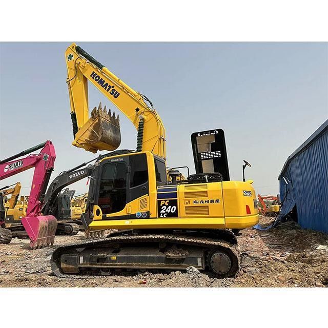 Подержанный комматсу экскаватор PC240LC Использованный экскаватор среднего типа 24 тонны