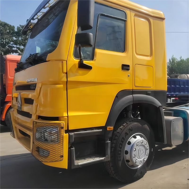 Буксируйте подержанный тракторный трейлер Howo Sinotruk 420 Hp 6x4 для транспортировки