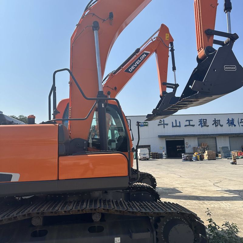 Использованный экскаватор Doosan Digger DX215-9ACE вторая рука 21,5 т Средний тип экскаватор