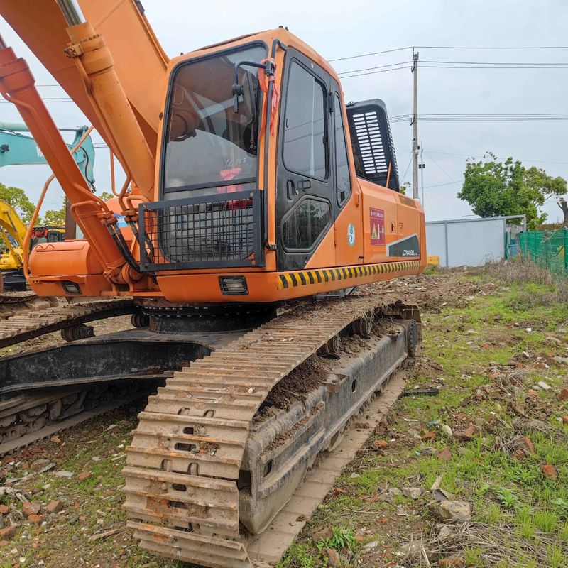Подержанный экскаватор Doosan Digger DX420LC вторая рука 42 тонны