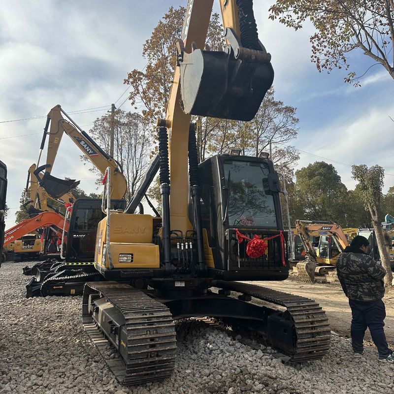 Подержанный SANY Digger SY135C вторая рука 13.5 на мини-экскаваторе малого типа