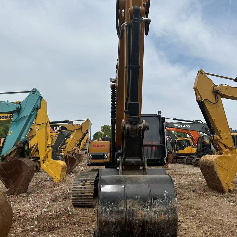 Подержанный SANY Digger SY215C использованный 21.5 на экскаваторе среднего типа