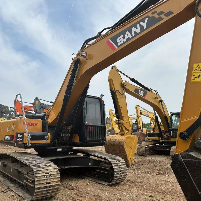 Подержанный SANY Digger SY215C использованный 21.5 на экскаваторе среднего типа