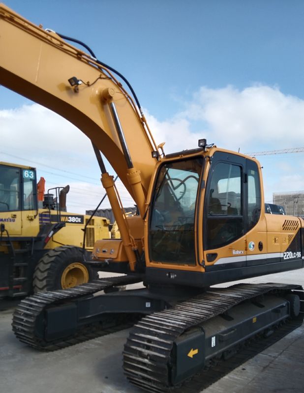 Подержанный Hyundai Digger R220-9S Подержанный экскаватор среднего типа грузоподъемностью 22 тонны