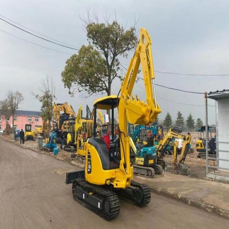 Подержанный экскаватор Komatsu PC35 Использованный 3,5 тонный мини-скрепочный экскаватор