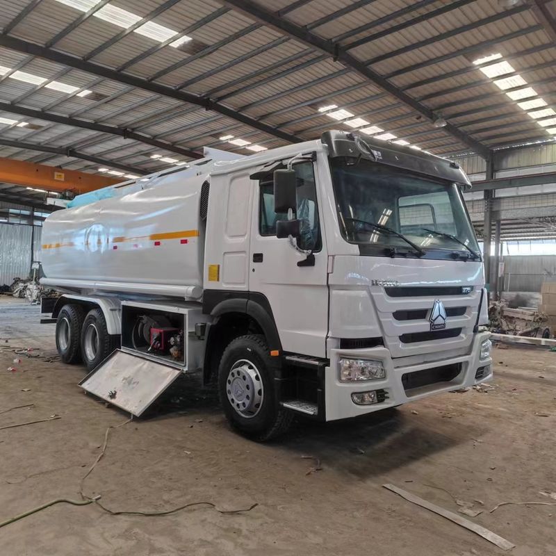 Howo 371 Использованное топливо Танкер грузовик Поставка топлива Sinotruk 375 6x4 22m3 2000L 8x4