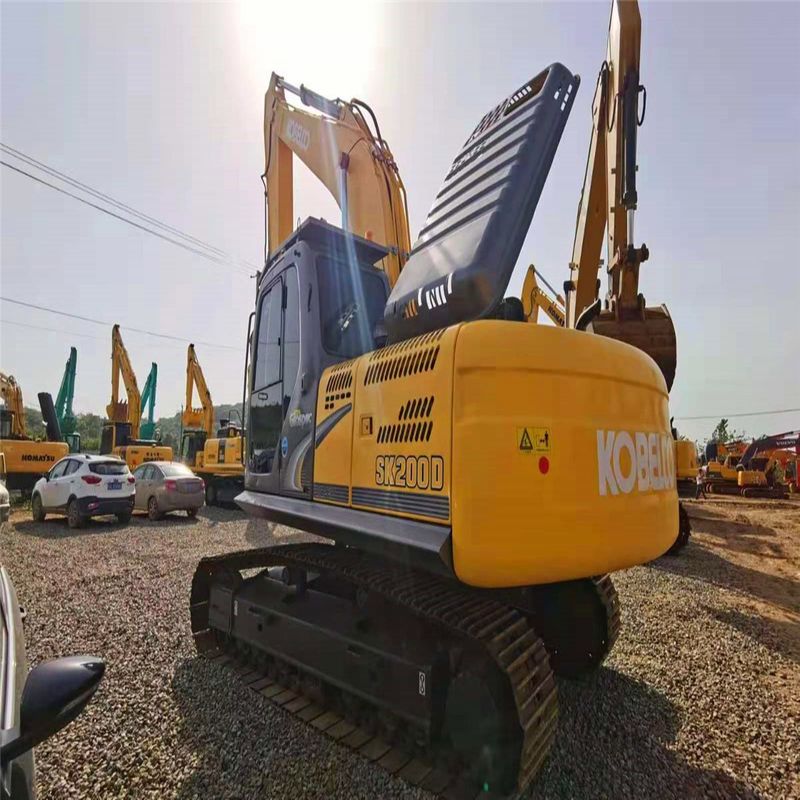 Использованный кобелко экскаватор SK200-8 вторая рука 20тонный крупный экскаватор
