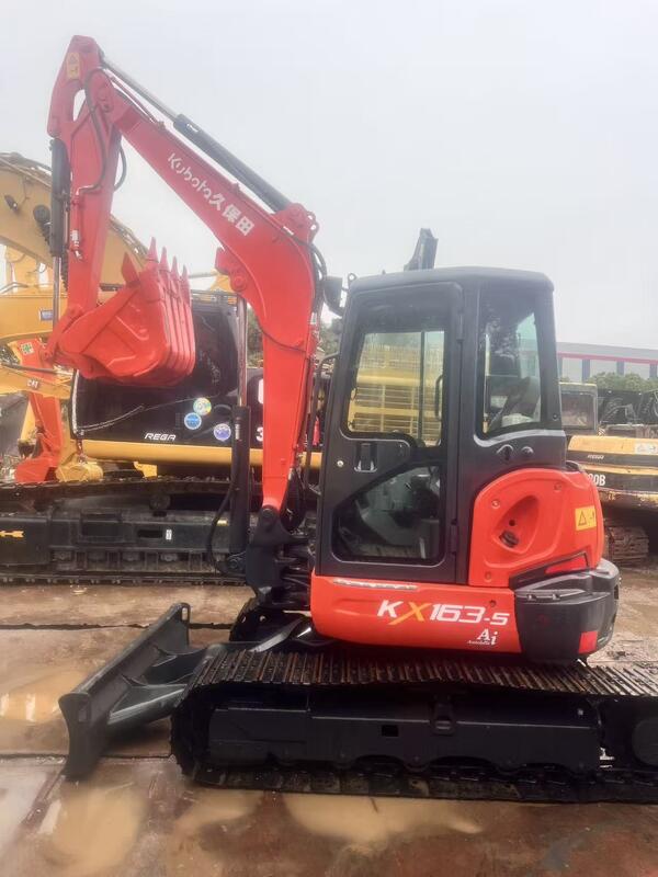 Б/у Kubota Digger KX163 5,5 тонны Мини-гусеничный экскаватор малого типа мощностью 35,5 кВт с ковшом 0,19 м3